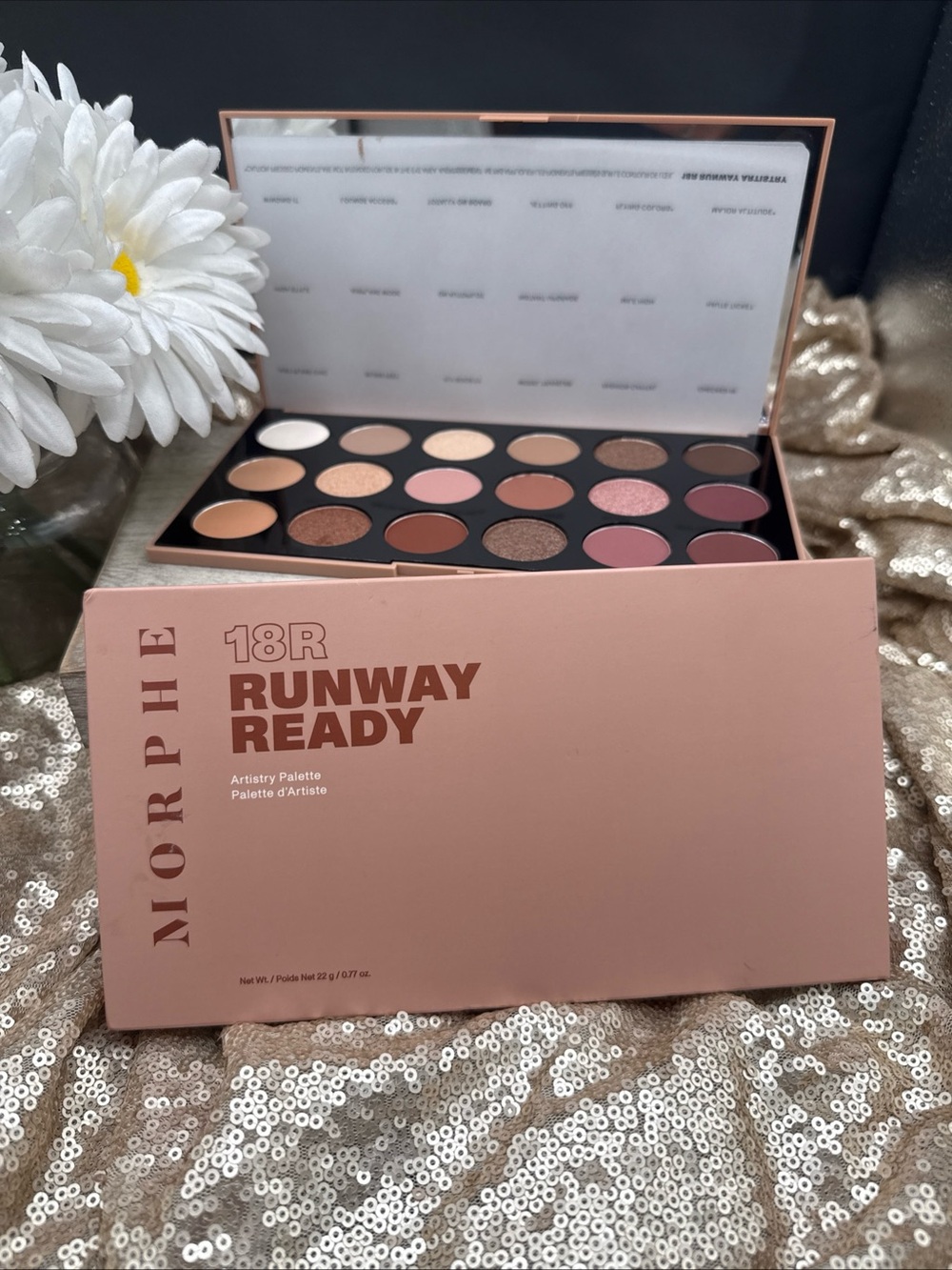 Morphe Runway Ready 18R Eyeshadow Palette - Pink, Rose, Brown & Champagne Tones